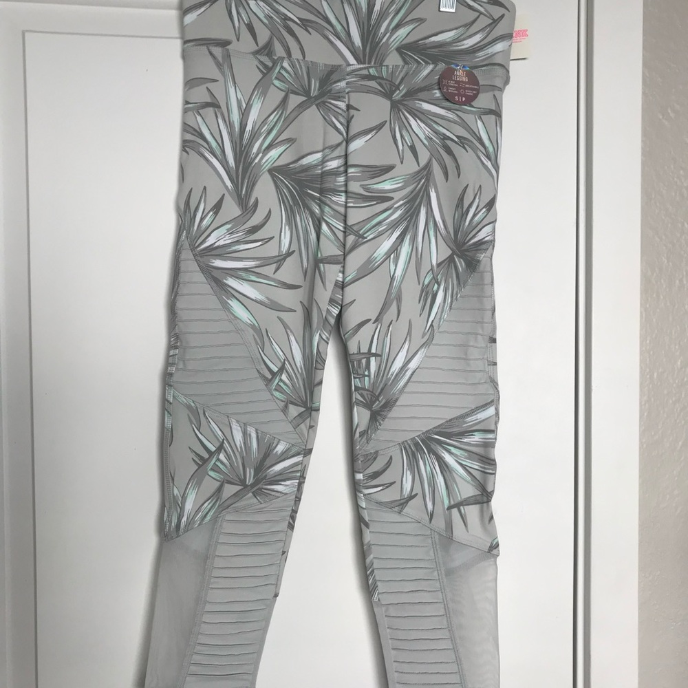 Victoria secret - pink brand work out pants